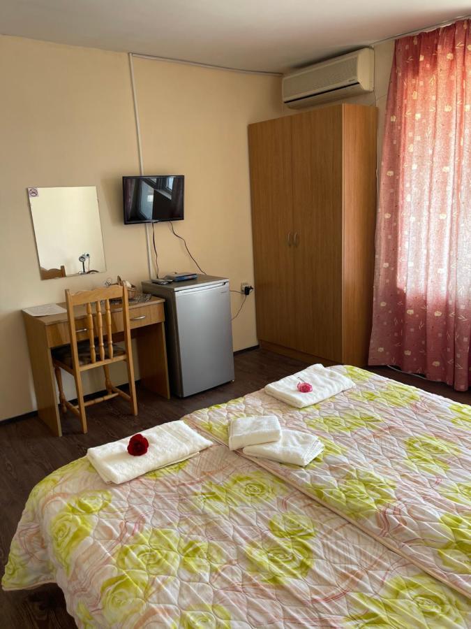 Бялата Къща Hotel Близнаци Екстериор снимка