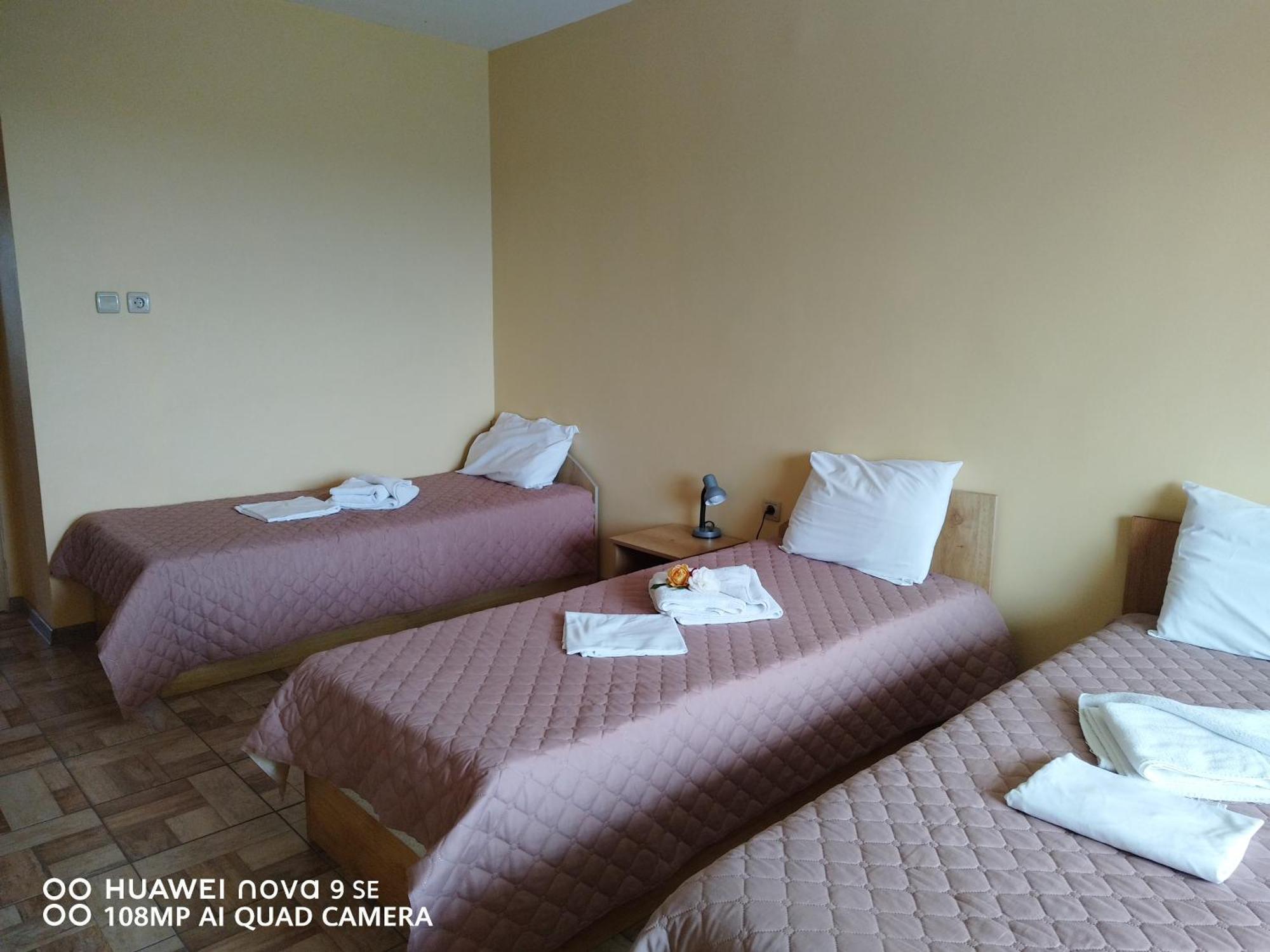 Бялата Къща Hotel Близнаци Екстериор снимка